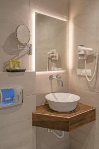 Mirabel CityCenter Hotel