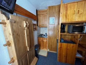 Studio Économique 13m² pour 2 personnes au pied des pistes, Croisette, Les Menuires - FR-1-452-285