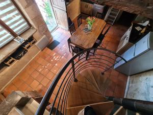 Maisons de vacances Gite Le Menoux, 3 pieces, 5 personnes - FR-1-591-193 : photos des chambres