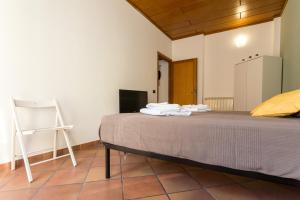 The Little Sunny House