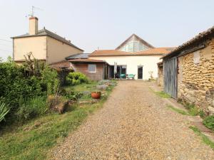 Gîte charmant avec jardin au cœur du vignoble du Layon, proche Saumur, 9 couchages, vélos inclus - FR-1-622-19