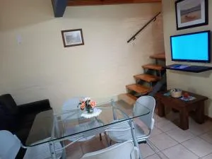 Los Lirios de Dayman - Puerto Yeruá