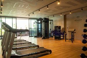 Apartamento novo e completo há 500m da praia Ponta Verde!