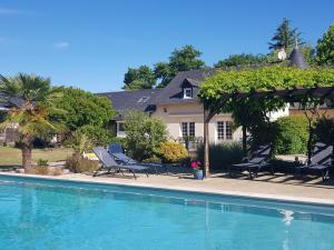 Gîte cosy près du Mans avec jardin, piscine et parking, idéal pour 4 pers. - FR-1-410-388