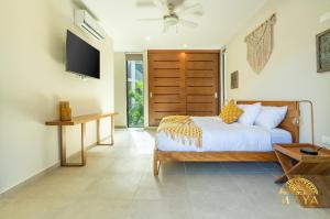 Selvaterra 201 Lux 2BR Large Condo in Aldea Zama