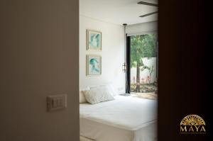 Panoramic 108C Lux 1BR Large Condo in La Veleta