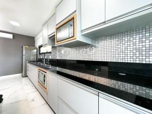 Bombinhas Monserrate