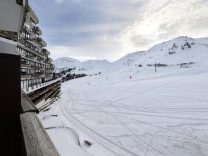 Studio confort rénové, balcon sud, skis aux pieds - FR-1-181-2556