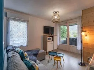 Appartement T2 cabine, terrasse, piscine, parking, proche commodités et ski, Luz-Saint-Sauveur - FR-1-402-131 - 埃斯奎泽-塞雷