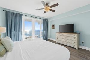 Laketown Wharf Resort #1321 by Book That Condo