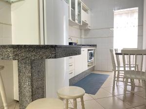 B719 - Apto para 06 pessoas com piscina perto da praia