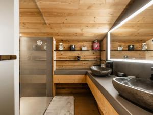 Appartements Appartement La Clusaz, 5 pieces, 8 personnes - FR-1-304-284 : photos des chambres