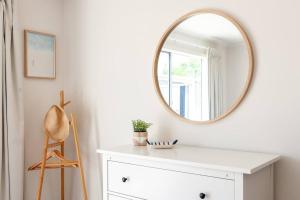 The Deck ~ Goolwa. River and Beach - Pet friendly