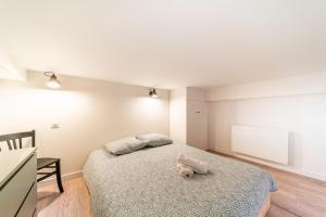 Les Suites de lOpéra - Apartment Aretha for 4 people