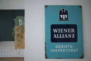 Stilvolles Altbauapartment mit Balkon in Uninähe