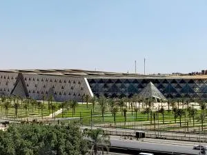 Grand Egyptian Museum View Inn - Kafr Ghaţāţī