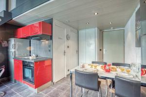 Le Commandant - Paul Mistral - Stade des Alpes