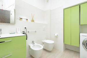 2 passi dal lago, Como Lake