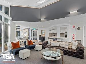 11 Mountain Drive - 3hvězdičkové hotely ve městě Thredbo