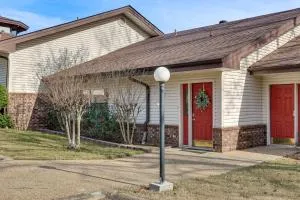 Hot Springs Resort Condo about 7 Mi to Bathhouse Row! - Lake Hamilton