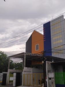 Autumn Living Hostel