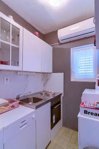 Apartments by the sea Korcula - 9321