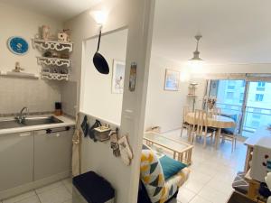 Appartement T3 Lumineux avec Balcon, Garage et Wi-Fi - Plage et Commerces à Proximité - FR-1-92-561