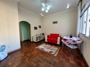 Real Apartments 228 - Copacabana excelente 2 quartos + 2 banheiros