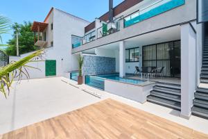 Villa da Serra 2 - Casa com piscinas privativas vidro
