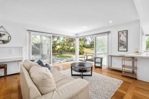 Sorrento Ocean Sounds