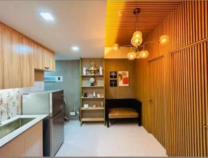 Naga City Stylish Condo - 4hvězdičkové hotely ve městě Naga