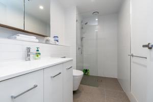 Grand Central Towers Apt Resort-Style Amenities