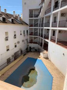 Apto residencial piscina centro-Parking