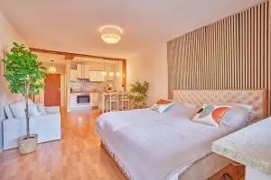 *Design Studio nahe Frankfurt Bahnhof & Flughafen* - Neulsenburg