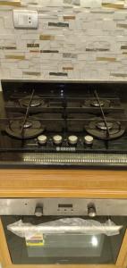 شاليه 4 غرف نوم مكيف بالكامل مارينا الساحل الشمالي العلمين تاني صف على البحيرة الرملية