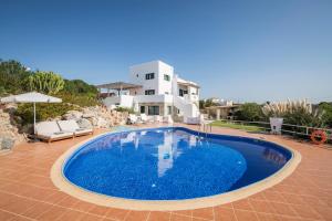 Seafront Villa Shore, Sea & Sun Villas