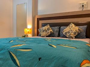 Home in Anjuna by Arzu Homes