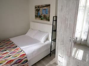 Istanberry - Paradise Two Bedroom Apartments