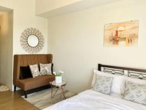 Serenity Stay Condo at 19th floor The Loop Tower Limketkai Center Lucky 19