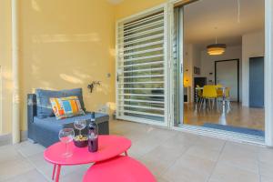 Apartamento con terraza