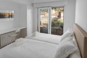 Bright apartment with AC, parking optional