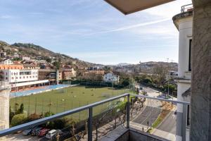 Bright apartment with AC, parking optional