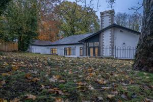 NEW Luxury familydog-friendly countryside retreat