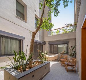 Lourina at West Golf Extension