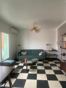 Charmant appartement 2 chambres à 10mn de la plage.