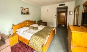 Standard Double Room room in Hotel Miramare