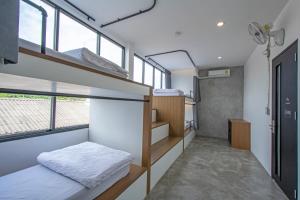 1 Người Trong Phòng Tập Thể 4 Giường – Chỉ Cho Nữ (1 Person in 4-Bed Dormitory - Female Only)
