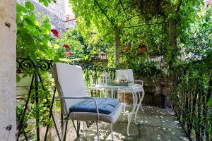 Moskar apartment with balcony in heart of Dubrovnik Old Town