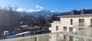 Comfortable Apartment with Parking in the Centre of Zakopane by Renters