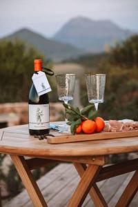 Solace Eco Cabins - Citrus Cabin